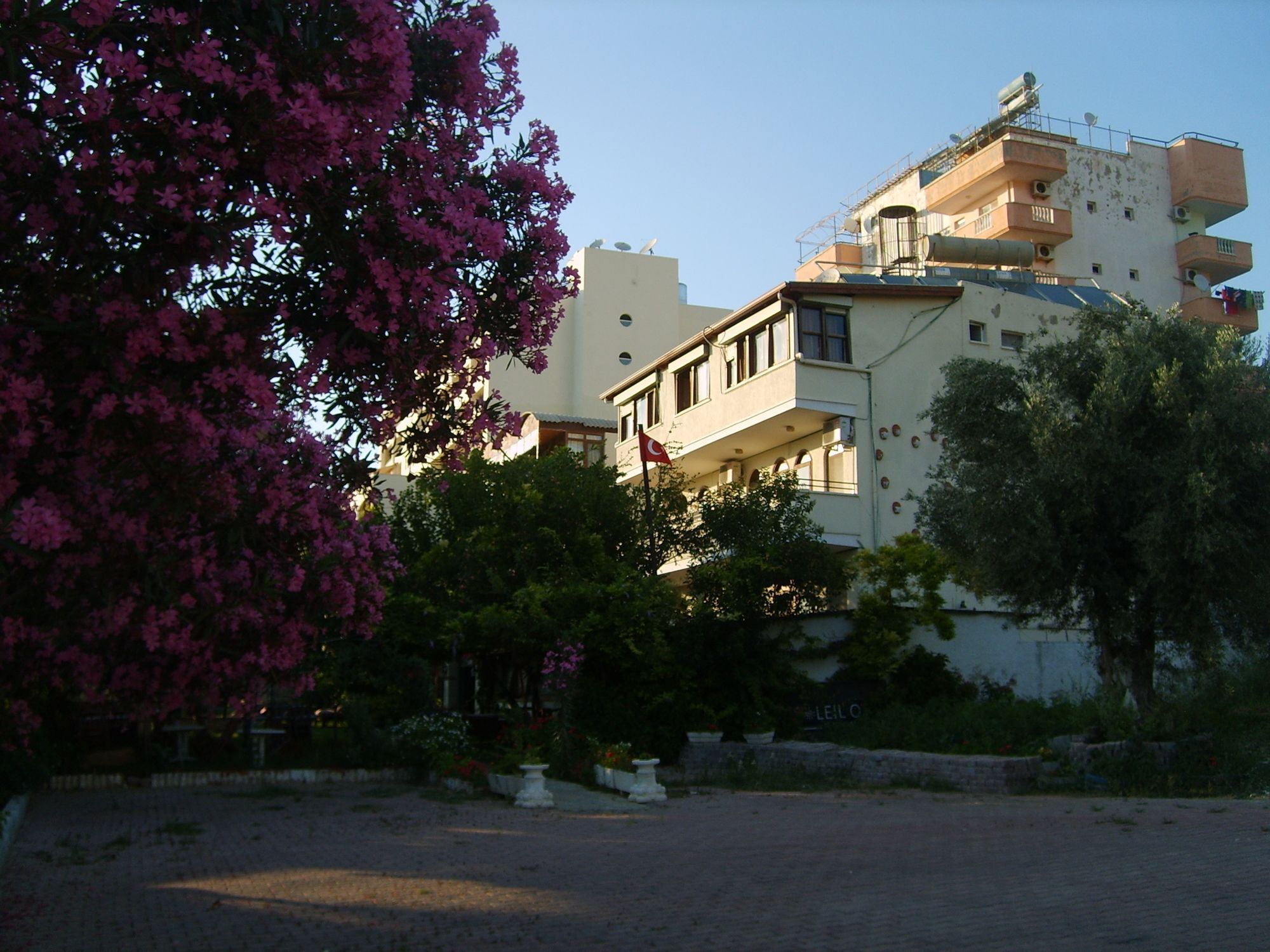 Munih Otel Kusadasi Exterior photo
